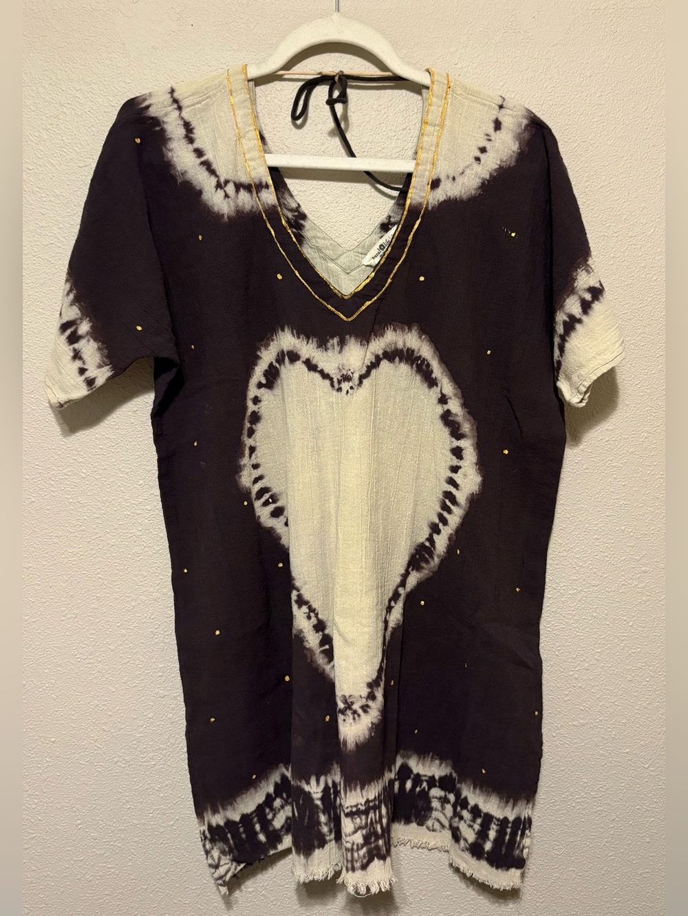 NATURAL LIFE Purple, Ivory Cream and Gold Accented Swimsuit Coverup.